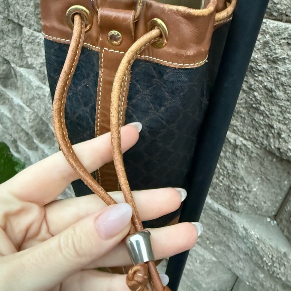 Longchamp Black and Brown Bucket Bag - Picture 10 of 11